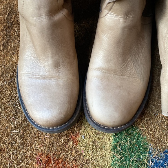 Brown leather boots - Picture 11 of 11